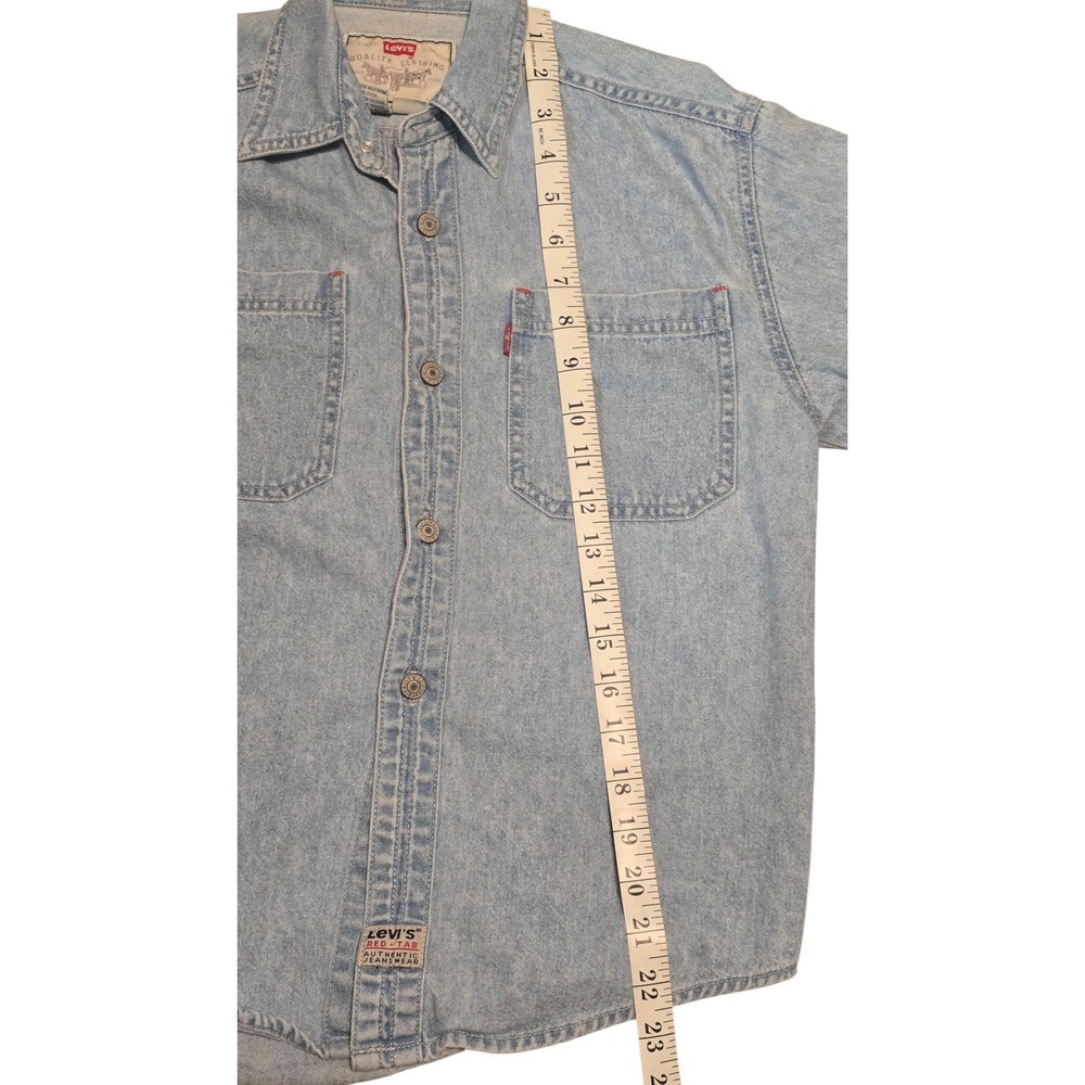 Vintage Levis Denim Shirt Button Up Long Sleeve Light Wash Sz S 8-10 Red Tab - Picture 10 of 11